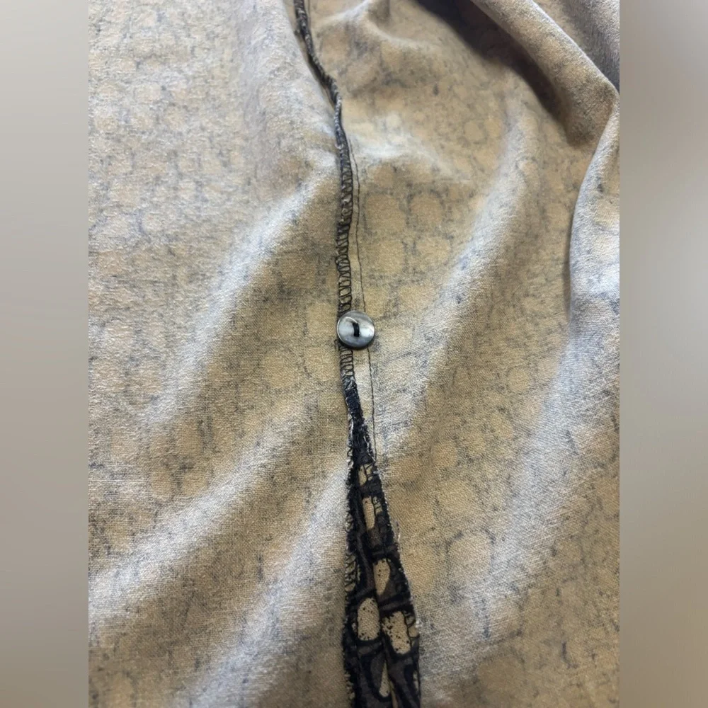 Vintage 90s 100%‎ Silk Crocodile Animal Print Top, Medium